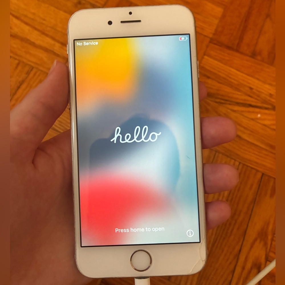 Unlocked iPhone 6s Silver